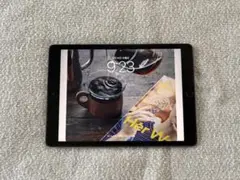 iPad 第８世代　32GB　スペースグレー