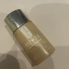 CLINIQUE even better リキッドファンデーション SPF 15のサムネイル