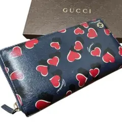 GUCCI ラウンドファスナー長財布インターロッキング BETTYハート