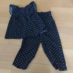 GU ノースリーブのブラウスと9分丈のワイドパンツのセットアップのサムネイル