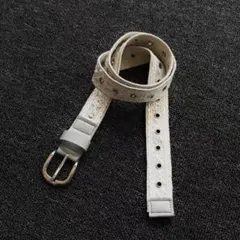 グレー 合成皮革 穴あきデザイン ベルト