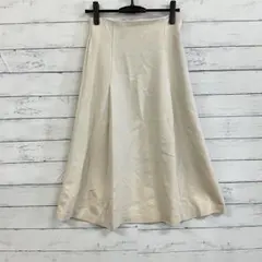 フリーズマート✨フレアスカート【M】プリーツ入り　ポケット　ホワイト