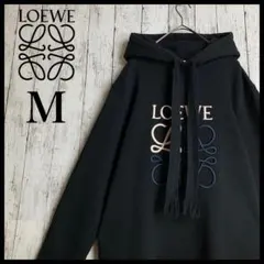 【美品】ロエベ　アナグラム　スウェットパーカー　レディースM　立体刺繍 ロエベ LOEWE アナグラム プルオーバーパーカー 花柄 刺繍