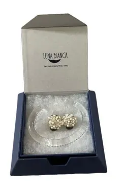 LUNA BIANCA パールイヤリング 箱付き