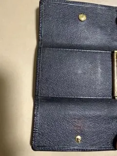 LOUIS VUITTON エピレザー ブラックキーケース