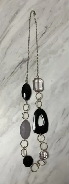 コスチュームジュエリーロングネックレス