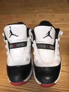 Air Jordan 11 Low キッズサイズ(18㎝)