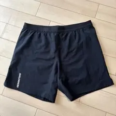 SALOMON メンズ ショートパンツ CROSS 7 NO LINER