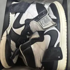 NIKE AMBUSH ホワイト/ブラック ハイカットスニーカー