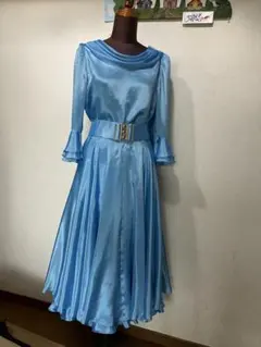 社交ダンスドレス　水色ロングドレス フレアスリーブ ベルト付き3点セット