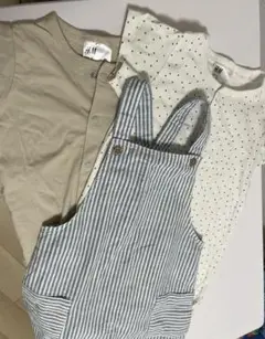 H&M ベージュ・ドット柄ロンパース・カバーオールセット