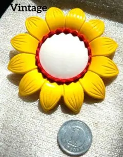 まんまる様Vintage　ひまわりモチーフ ブローチのサムネイル