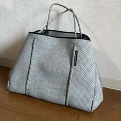 ステイト オブ エスケープ ガアイズ パーフォレイテッド トートバッグ