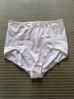 ベージュ 骨盤ガードル サイズ70