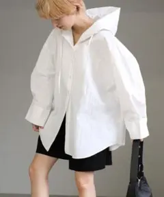 select MOCA フード付きナイロンシャツ