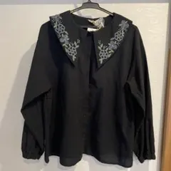 お値下げ　マカベアリス　サマンサモスモス　花柄刺繍長袖ブラウス　黒