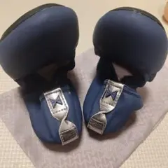 バタフライツイスト フラットシューズ