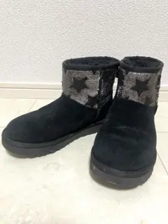 UGG クラシックミニ　サイズ5 22cm 元値¥26400 美品