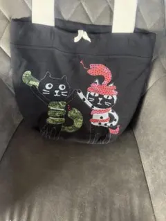 Pebby 干支限定　トートバッグ　猫柄のサムネイル