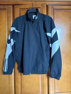 adidas ブラック ナイロンジャケット L