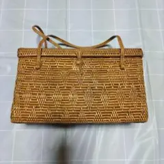 四角いかごバッグ