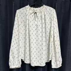 earth music&ecology とろみ2wayボリュームスリーブブラウス