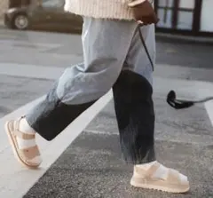 UGG Goldenstar サンド 23.5センチのサムネイル