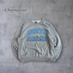 【Champion】カレッジロゴスウェット NORTH CAROLINAグレー