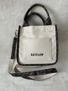 BAYFLOW パイピングスクエアショルダーバッグ　ヒョウ柄　レオパード