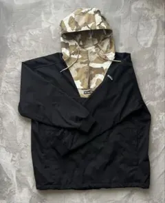 ハーフジップ マウンテンパーカー