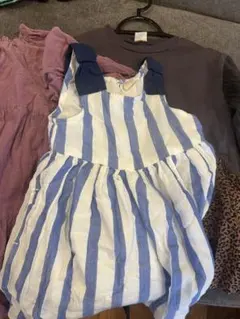 プティマイン　ワンピース2枚とチュニックとTシャツの4点セット　サイズ100