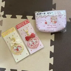 サンリオ　mikko 当たりくじ　アクリルキーホルダー　ポーチ