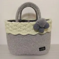 Item thumbnail for item a3519154-3c31-4abb-91ed-7f6ac7eb8066