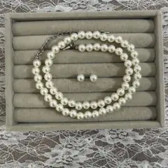 Item thumbnail for item 718a56f7-f88f-404c-908a-1d21539c45d2