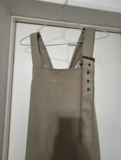 ノッチ　ベージュ サロペット オーバーオールのサムネイル