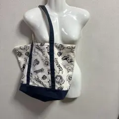 ユニクロ　トートバッグ リサラーソン