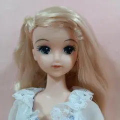 タカラ　ジェニー　フレンド　フローラ　リカちゃんキャッスル　おたのしみドール