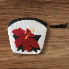 新品⭐︎ハワイアンキルト ミニポーチ