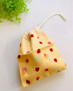 ハンドメイド 巾着袋 給食袋 イチゴケーキ柄