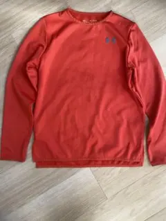 アンダーアーマー　長袖　トップス　サイズYXL