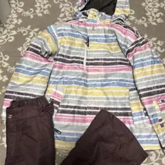 スノーボードウェアセット（ジャケット・パンツ）