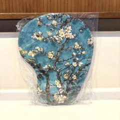 ゴッホ アーモンドの花風デザイン　マウスパッド リストレスト付き