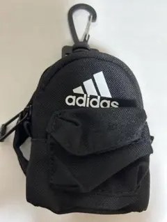 adidas ミニリュック　ブラックのサムネイル