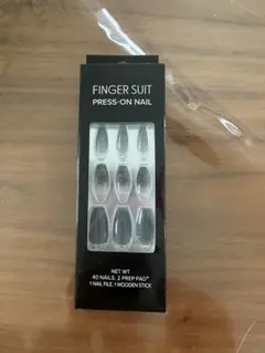FINGER SUIT PRESS-ON NAIL 40個セット