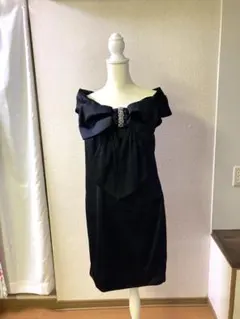 オフショルダー パーティードレス 黒