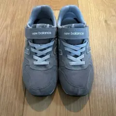 New Balance ニューバランス キッズ スニーカー 21.5cm グレー