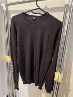 UNIQLO クルーネックセーター ブラック Mサイズのサムネイル