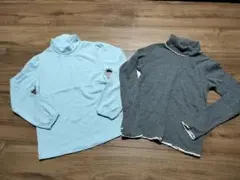 ライトブルーとグレーのタートルネック長袖カットソー 140cm