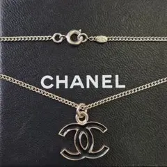 CHANEL ココマーク ラインストーン ネックレス ブラックのサムネイル