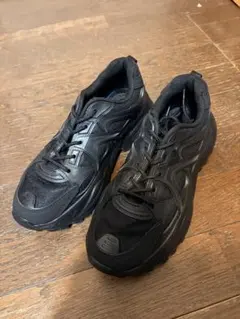 新品 超軽量 厚底スニーカー 24.5〜25㎝